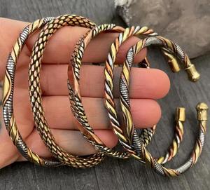<span class=keywords><strong>Bracelets</strong></span> magnétiques multicolores en cuivre pur à 99,99 % pour l'arthrite, <span class=keywords><strong>bracelets</strong></span> torsadés magnétiques personnalisés et ajustables - Product Image 1
