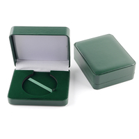 Boîte de rangement de luxe en cuir à rabat avec intérieur en velours doux pour collection de médailles commémoratives – Idéal comme cadeau