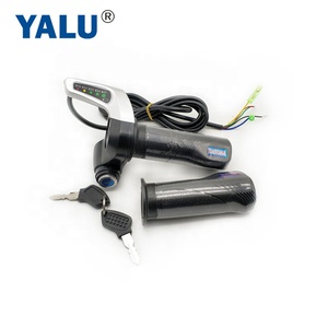 <span class=keywords><strong>Acelerador</strong></span> de Giro <span class=keywords><strong>para</strong></span> <span class=keywords><strong>Bicicleta</strong></span> Eléctrica con Llave y Pantalla LED de Energía de la Batería <span class=keywords><strong>para</strong></span> <span class=keywords><strong>Bicicleta</strong></span> Eléctrica, Scooter, Piezas de Motocicleta, <span class=keywords><strong>Acelerador</strong></span> de Velocidad - Product Image 2