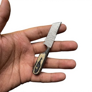 Cuchillo de Supervivencia y Caza de Hoja Fija Mini, Hecho a Mano, de Alta Calidad, con Acero de Damasco Industrial, Punta Caída, Mango de Resina OEM - Product Image 3