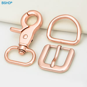 <span class=keywords><strong>Collar</strong></span> de perro con hebilla de plata de aleación de zinc y oro rosa de tamaño personalizado, anillos en D, hebilla de Liberación lateral rápida, accesorios para perros - Product Image 1