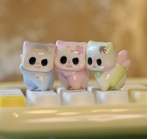 100% Original Lindos Mini Beans de <span class=keywords><strong>la</strong></span> Temporada de Pitty, Mini Figuras de Anime en Caja Sorpresa para Decoración del Hogar - Product Image 5