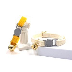 Dropshipping, producto de Venta caliente, <span class=keywords><strong>Collar</strong></span> suave y ajustable de terciopelo para perros y gatos, <span class=keywords><strong>Collar</strong></span> de gato Premium con <span class=keywords><strong>Collar</strong></span> de campana de gato separable - Product Image 5
