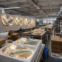 Vente en gros usine : Panneau mural lumineux LED en plumes, style luxe, pour projets professionnels, commande en gros, fournisseur fabricant