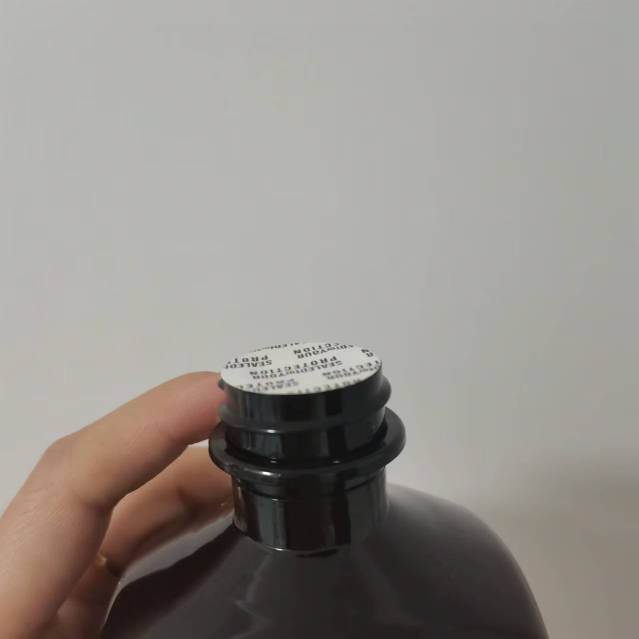 16oz bottles with labels tris