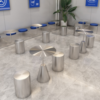 Conception peu encombrante Offre Spéciale d'approvisionnement d'usine avec des caractéristiques familiales Table de café Table ronde en acier inoxydable