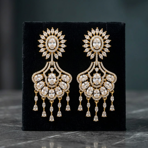 ต่างหูระย้ารูปดอกไม้หรูหรา Ping Bling สีทองประดับคริสตัล สำหรับงานปาร์ตี้ งานแต่งงาน ชุดต่างหูสำหรับผู้หญิง - Product Image 3
