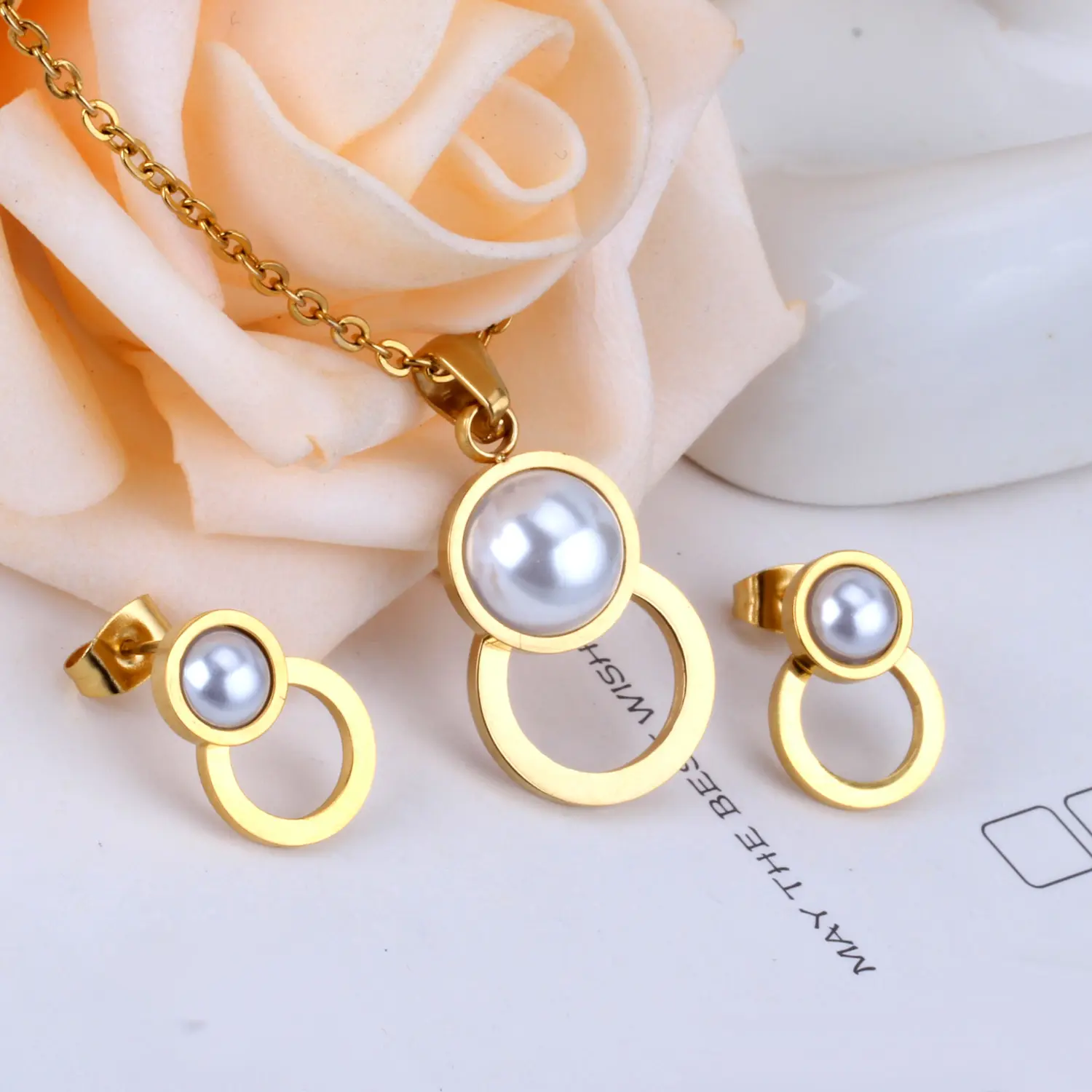 Circle necklace pearl pendant and earrings sets wholesale price women stainless steel jewelry set for gift