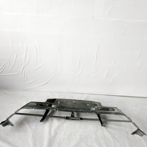Sección Inferior del Parachoques Trasero Original Usada con Pernos Incluidos para <span class=keywords><strong>720S</strong></span> 2017-2023 OE 14AA974CP, Repuestos para Automóviles - Product Image 5
