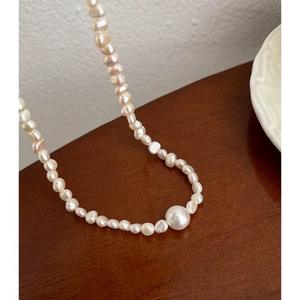 Collier de perles d'eau douce baroques argentées cassées pour femme, tendance et polyvalent, avec une beauté naturelle irrégulière - Product Image 2