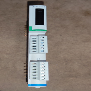 Nuevo <span class=keywords><strong>ADVANTYS</strong></span> ACO1210 // STB ACO1210 para Plc - Product Image 1
