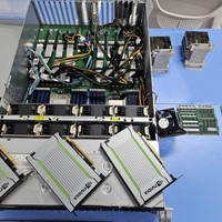 Serveur IA NVIDIA H200 NVL 141G 8-GPU pour l'entraînement et l'inferencement IA, le calcul haute performance (HPC), les LLM et la mise en œuvre en entreprise