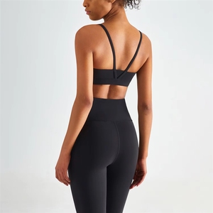 Top Deportivo de Alta Calidad para Gimnasio, con Tirantes Finos y Logotipo Personalizado, para Yoga y Fitness - Product Image 4