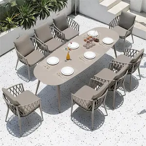 Mobili da esterno di lusso tavolo e sedie da giardino tavolo da pranzo moderno set mobili in corda da pranzo per 8