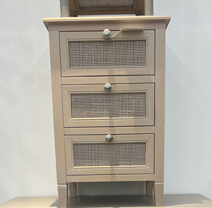 Factory Price Low MOQ Wooden Cabinet Bedroom Furniture Modern Solid Wood 3 <strong>Drawers</strong> Chest Cabinets Storage Chest <strong>Drawers</strong>