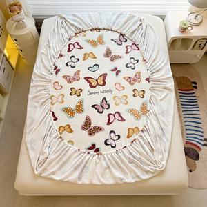 Coral <strong>Fleece</strong> Bed <strong>Cover</strong>, Bed Sheet, Flannel Bed Set - Winter Anti-slip Bed <strong>Cover</strong> Set of Three Pieces - Product Image 4