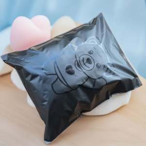 Matte UV Black <b>Mailer</b> BAG Custom Red Cream Color Matte Express Bag Color Poly <b>Mailers</b> Custom Packaging <b>Shipping</b> Bag for Cloth - Product Image 2