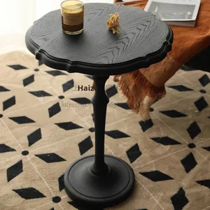 Table basse <span class=keywords><strong>vintage</strong></span> en <span class=keywords><strong>bois</strong></span> massif de campagne française lumière américaine luxe simple sculpté <span class=keywords><strong>petit</strong></span> <span class=keywords><strong>meuble</strong></span> d'appartement pour la salle à manger à la maison - Product Image 2