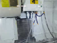 Centre de machine 4 axes 5 axes 6 axes pour métal VMC1060 fraiseuse cnc centre d'usinage vertical cnc