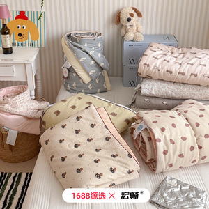 Warm Life Reversible Cotton <b>Quilt</b> Double Layer Gauze Summer Air Conditioning Blanket For Children Printed Cartoon Design - Product Image 3