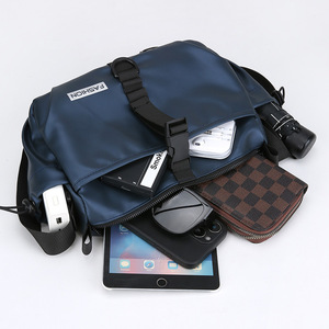 Fashion Men's Shoulder <b>Bag</b> Large Capacity PU Leather Texture Crossbody <b>Bag</b> Multiple Pockets For Commuting Everyday Use - Product Image 4