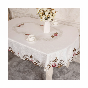 Coton blanc de luxe brodé nouveau Durable écologique parfait rassemblements familles 60x108 pouces nappe lavable en Machine - Product Image 1