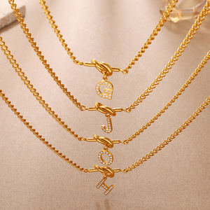 Collier pendentif lettre mode européenne et américaine, entièrement serti de diamants, en acier inoxydable, chaîne de clavicule, bijou cadeau pour femme - Product Image 3