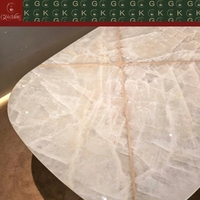 GOLDKING Centre de table de luxe haut de gamme pour exposition, en marbre veiné champagne de forme bateau, avec pieds en bloc de marbre massif, OEM ODM