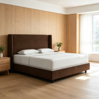 Lit de luxe avec tête de lit haute minimaliste italienne, rembourré en velours, cadre réglable, taille King, avec rangement, en bois de teck pour villa de luxe