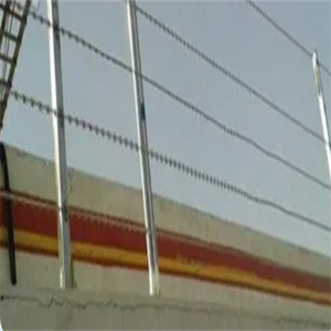 Kawat berduri asli 328 kaki (100m) <span class=keywords><strong>16</strong></span> meter 4 Point-bagus untuk kerajinan, pagar, dan pencegah binatang