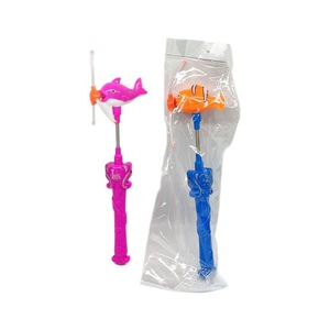 Palo de Plástico Luminoso Transfronterizo con Formas de Pez Payaso, Delfín, Dinosaurio y Tiburón, con Rotación Automática, Luz y Música Intermitentes, para Festivales - Product Image 1