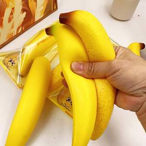 Jouet anti-stress réaliste en forme de banane à récupération lente, souple en PU, en forme de bâton de beurre à presser - Product Image 3