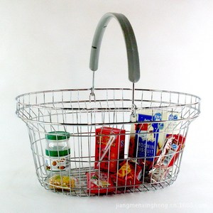 <span class=keywords><strong>Panier</strong></span> à provisions en métal de grillage d'acier inoxydable de supermarché de Chrome rectangulaire direct d'usine avec 2 poignées - Product Image 3