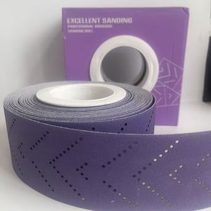Rouleau de feuille abrasive violet multi-trous 70 mm X 12 m papier <span class=keywords><strong>abrasif</strong></span> pour rouleau de ponçage automobile pour la réparation de carrosserie - Product Image 3