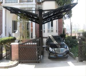 Abri de <span class=keywords><strong>voiture</strong></span> extérieur moderne avec auvent en polycarbonate imperméable et structure en aluminium, <span class=keywords><strong>carport</strong></span> en <span class=keywords><strong>bois</strong></span> traité résistant aux intempéries - Product Image 1