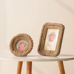 Marco Redondo de Cuerda de Cáñamo para Colgar en la Pared, Estilo Moderno y Minimalista, de 6 Pulgadas, para Fotos de Mesa de Escritorio Familiar - Product Image 4