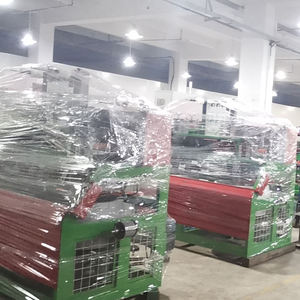 เครื่องทำใบไม้พลาสติกสำหรับตกแต่งต้นคริสต์มาสแบบอัตโนมัติ 4 เส้น สำหรับตกแต่งกิ่งคริสต์มาส งานแต่งงาน งานวันเกิด และงานปาร์ตี้ - Product Image 6