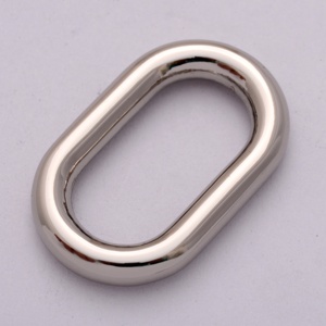 Großhandel Umweltfreundlicher Zinklegierung Split-<span class=keywords><strong>Button</strong></span> Ovalring Anpassbare Farbe und Größe für Gepäckzubehör - Product Image 2