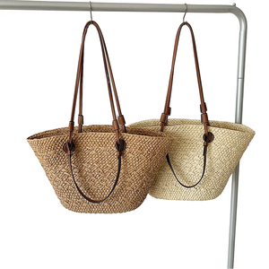 Дизайнерская плетеная Сумка с двумя открытыми ручками - Product Image 1