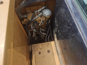 Mini excavatrice d'occasion CAT 305.5E 6 tonnes fabriquée au Japon machines hydrauliques avec moteur Caterpillar équipement de construction compact - Product Image 3