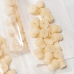 แผ่นฉีดสาร Shimadzu รุ่น 201-35584 ขนาด 7x5 มม. ทำจากซิลิโคน สำหรับเครื่องโครมาโทกราฟีก๊าซ GC-14C GC-2014 GC-2010 - Product Image 2
