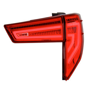 Luz de Freno LED Roja Ahumada Wenye de 12V para Innova, Nuevo Diseño, 1 Año de Garantía, Actualización de Modificación, Ajuste Universal, Hecho en Jiangsu, China - Product Image 4