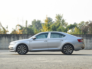 Vendita calda 2.0T auto a benzina di alta qualità 2024 <span class=keywords><strong>Skoda</strong></span> superba TSI330 DSG edizione di lusso automatico berlina di medie dimensioni - Product Image 4