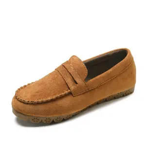 Xinzirain <span class=keywords><strong>Mocassin</strong></span> d'hiver personnalisé de grande taille en daim résistant à la neige Mocassins à enfiler plats chauds avec nœud papillon <span class=keywords><strong>Mules</strong></span> pour femmes - Product Image 1