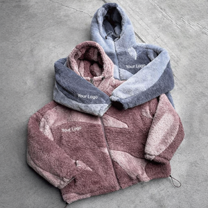Chaqueta Sherpa de Forro Polar con Capucha y Cremallera Completa para Hombre, Fabricante Personalizado, Bordado con Logotipo Sherpa, Diseño de Bloques de Color y Parches - Product Image 1