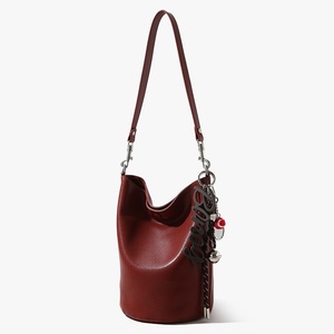 New Autumn Winter Genuine Leather Mobile Phone Bags High-End Crossbody Versatile Handbags Mini Fashion Small Fragrance Bags - Product Image 6