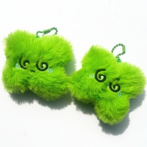 Kpop 127 Idol Do Young llavero de felpa de estrella de hierba de cuatro hojas <span class=keywords><strong>Doyoung</strong></span> Personal Solo Dearest Youth Concert Bag Charms llavero de coche - Product Image 4