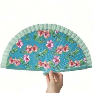 Abanico Plegable de Madera con Diseño Tradicional Chino, Abanico Personalizado con Impresión en Español - Product Image 1