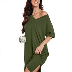 Camiseta de Dormir Premium 100% Algodón, Cuello Redondo, Manga Corta, Cuello en V, Estilo Minimalista, Informal, para Mujer - Product Image 1