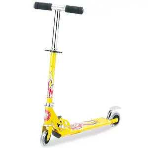 2024闪光轮可折叠踏板车带踏板儿童踏板车儿童折叠踏板车钢
